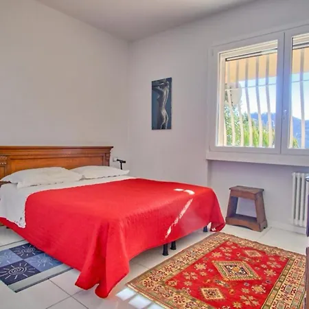 Casa de Férias Nido D'amore Con Piscina E Vista Garda (Verona)