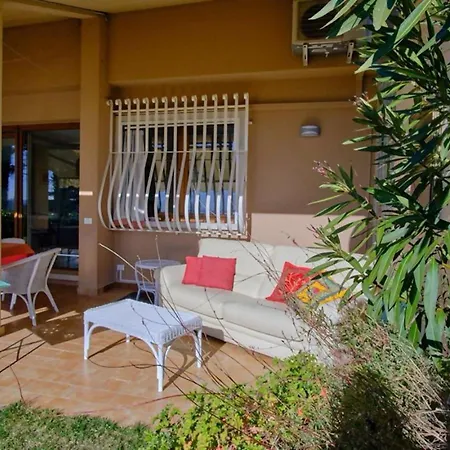 Nido D'amore Con Piscina E Vista Holiday home Garda (Verona)